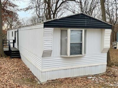 Mobile Home at 1100 W. Locust, Lot 33 Canton, IL 61520