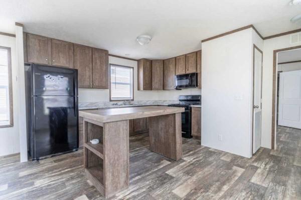 2021 Clayton Mobile Home