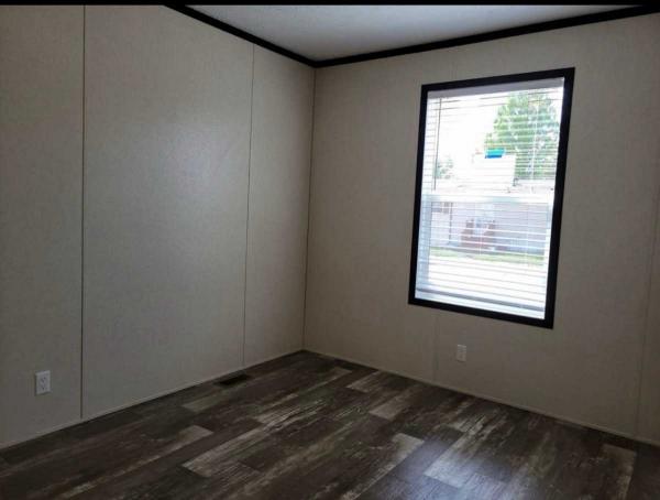 2021 Clayton Mobile Home