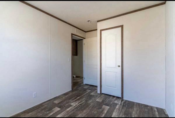 2021 Clayton Mobile Home