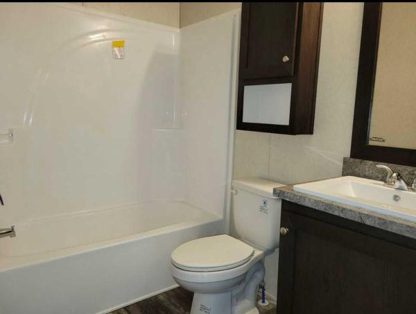 2021 Clayton Mobile Home