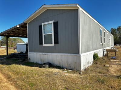 Mobile Home at 1495 Road 5035 Cleveland, TX 77327