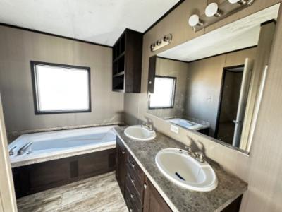 Photo 4 of 5 of home located at 1495 Road 5035 Cleveland, TX 77327