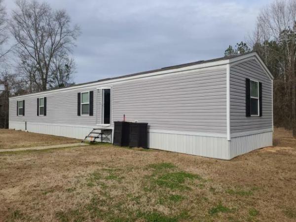 Photo 1 of 1 of home located at 132 Fred Jones Rd Braxton, MS 39044