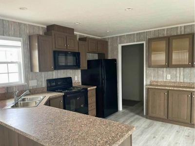 Mobile Home at 99 Blue Jay Hill House Springs, MO 63051