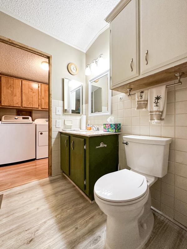 1987 Cavco Manufactured Home