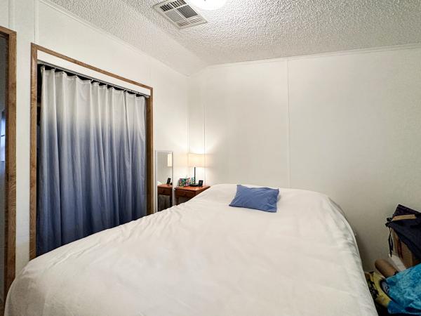 1987 Cavco Manufactured Home