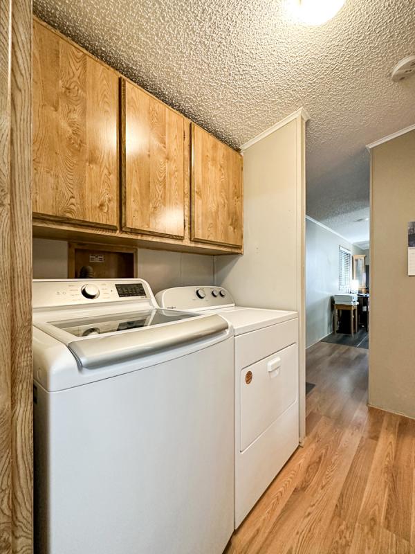 1987 Cavco Manufactured Home