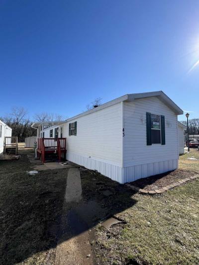 Mobile Home at 43 Carling Circle Baltimore, MD 21227