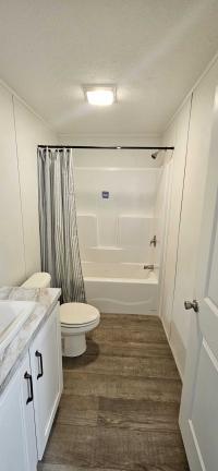 2024 Commodore 3A2813P Mobile Home