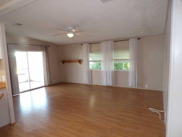 1987 PALM HS Manufactured Home