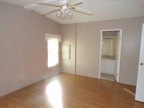 1987 PALM HS Manufactured Home