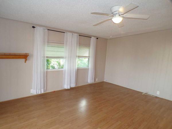 1987 PALM HS Manufactured Home