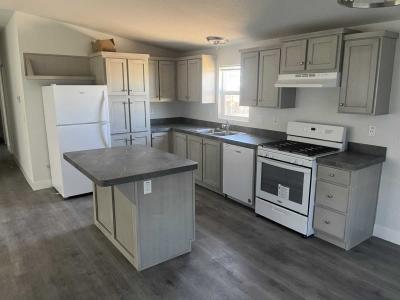 Mobile Home at 22020 Nisqually Rd #78 Apple Valley, CA 92308