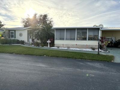 Mobile Home at 913 Tahiti Cir Davenport, FL 33897