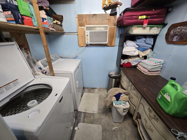 1981 BROO FLFL2A/BB11323045 Mobile Home