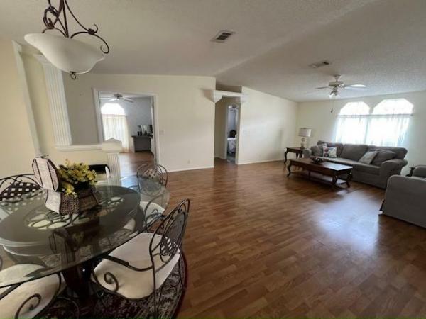 1999 Homes of Merit Manufactured Home