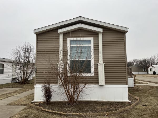 Photo 1 of 2 of home located at 1031 W Peach St #226 Lincoln, NE 68522