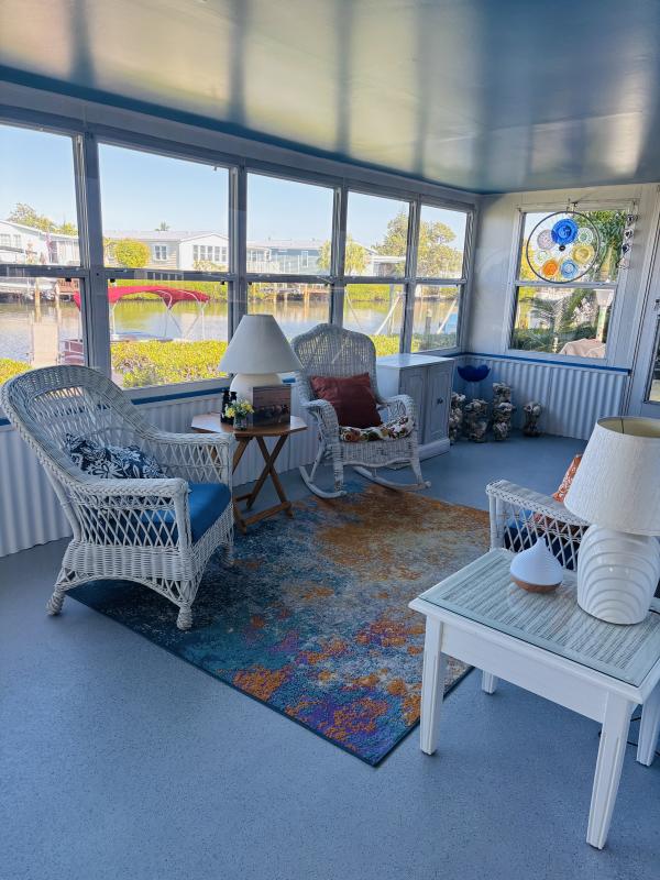 1973 Sunhome  Home