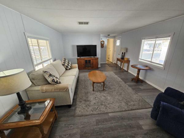 1982 Carefree Manufactured Home