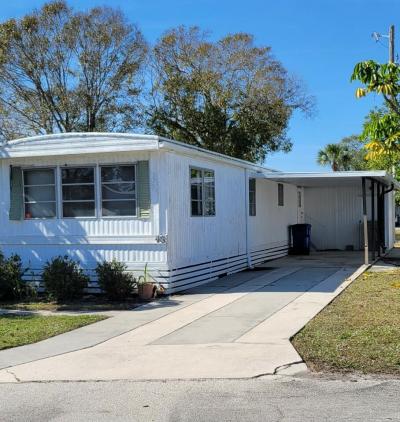 Photo 2 of 8 of home located at 810 8th St #48 Vero Beach, FL 32962