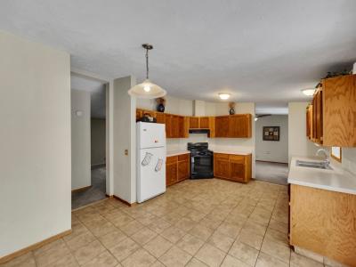 Photo 5 of 31 of home located at 2500 Mann Rd., #343 Clarkston, MI 48346