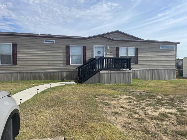 2019 Fleetwood 240PH28563B Manufactured Home