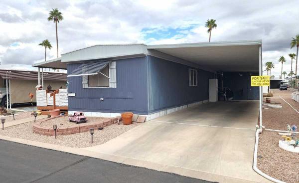 1979 CORINTHIAN Mobile Home