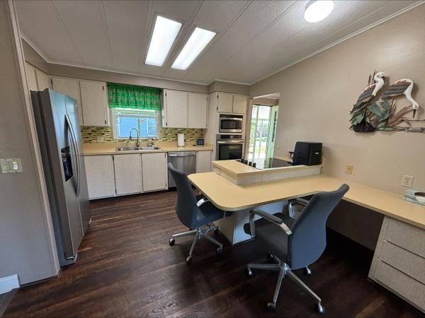1985 CORO ab Mobile Home