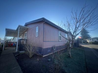 Photo 2 of 16 of home located at 1699 N. Terry #379 Eugene, OR 97402