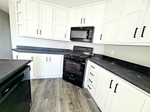 2025 Champion RAPB2860H32168 Mobile Home