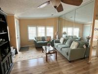 1990 PALM Manufactured Home