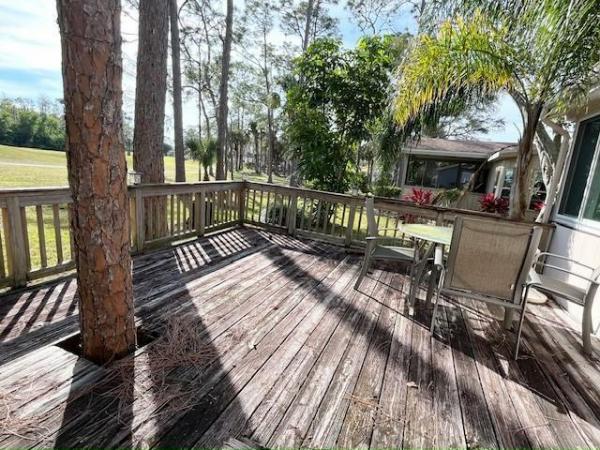 1990 PALM Manufactured Home
