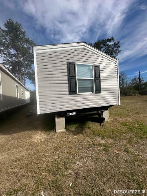 Photo 1 of 2 of home located at East Texas Home Center, Llc 2749 Us 69 Lumberton, TX 77657