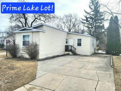 Mobile Home at 285 Bayview Road Elgin, IL 60123