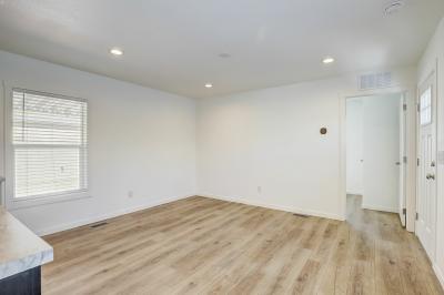 Photo 5 of 25 of home located at 2627 S Lamb Blvd #231 #231 Las Vegas, NV 89121