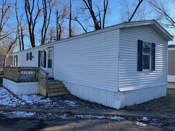 2005 Clayton mobile Home