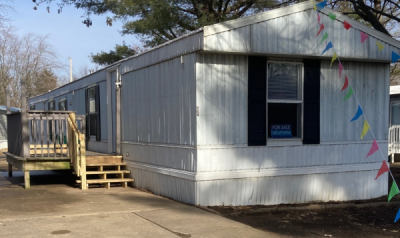 Mobile Home at 307 N. Amy Drive Bellevue, IL 61604