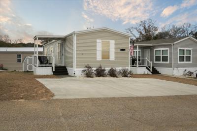 Mobile Home at 121 Nature Walk Cove Dothan, AL 36303