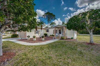 Mobile Home at 19443 Rolling Hills Ct. North Fort Myers, FL 33903