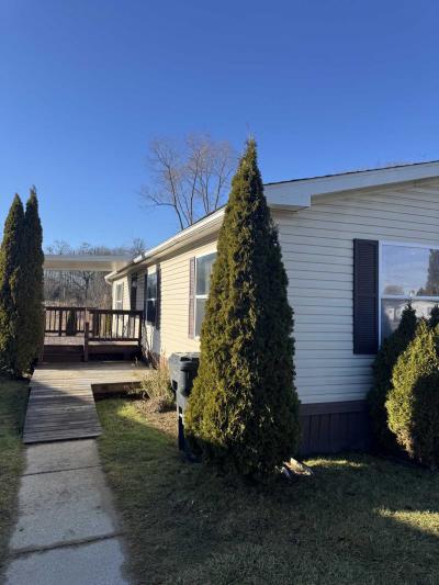 Mobile Home at 102 Deer Run Lapeer, MI 48446