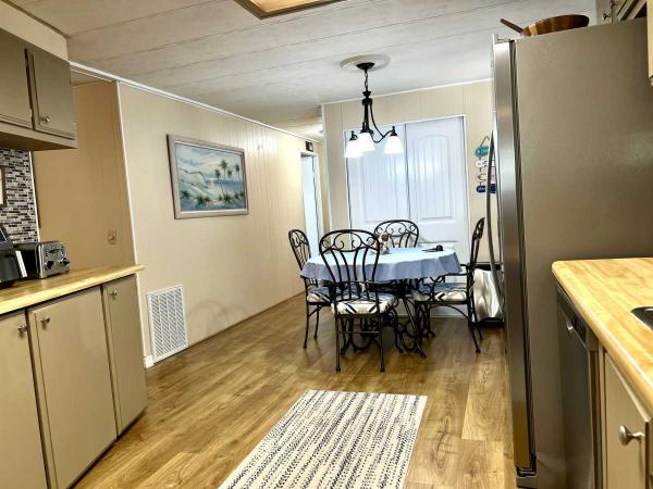 1978 CELT CC FLMHS STRATFORD Manufactured Home