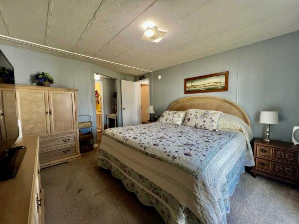 1978 CELT CC FLMHS STRATFORD Manufactured Home