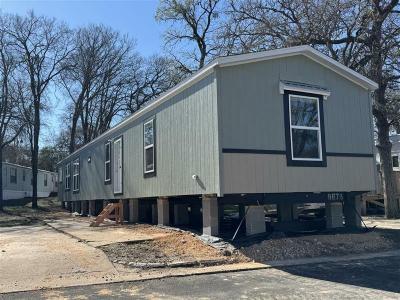 Mobile Home at 20 Yucca Drive Austin, TX 78744