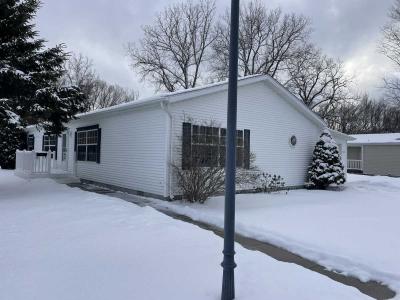 Photo 2 of 8 of home located at 3211 Keewahdin Rd Lot 134 Fort Gratiot, MI 48059