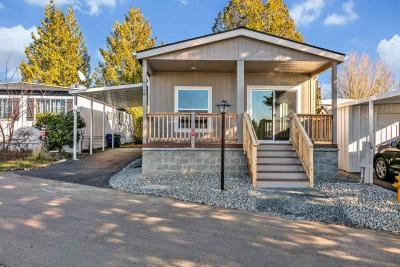 Mobile Home at 18100 36th Ave S Seatac, WA 98188