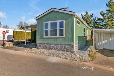 Mobile Home at 18200 36th Avenue S Seatac, WA 98188