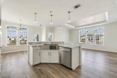 Photo 4 of 43 of home located at 12577 Pine Dr Fort Myers, FL 33908