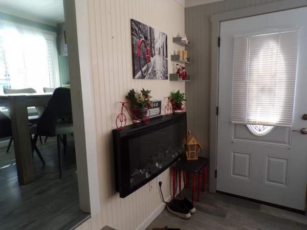 1985 Unknown Manufactured Home