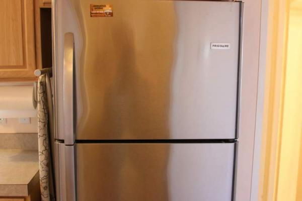 2004 Fleetwood Manufactured Home